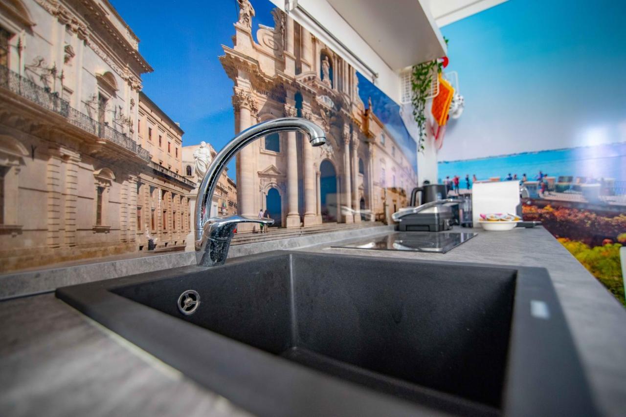 Casa Dreaming Ortigia Apartment Syracuse ภายนอก รูปภาพ